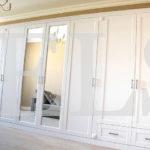 Зеркальный шкаф в стиле прованс цвета Белый / Массив Бианко (8 дверей) Фото 5
