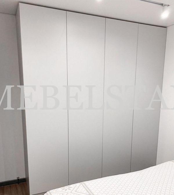 Шкаф в спальню в стиле минимализм цвета Светло-серый / Светло-серый (4 двери)