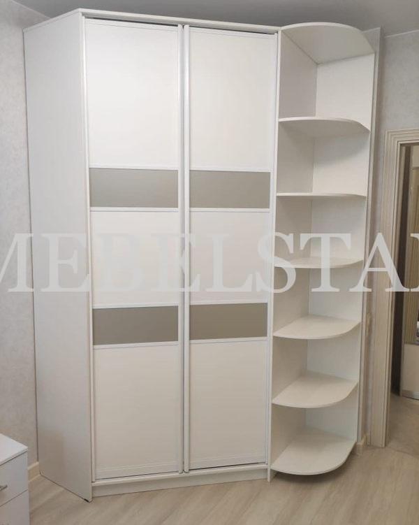 Встраиваемый угловой шкаф цвета Белый Премиум гладкий / Белый глянец, Капучино (2 двери)