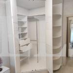 Встраиваемый угловой шкаф цвета Белый Премиум гладкий / Белый глянец, Капучино (2 двери) Фото 2