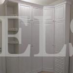 Встраиваемый угловой шкаф в классическом стиле цвета Белый Премиум гладкий / Белый глянец (5 дверей) Фото 4
