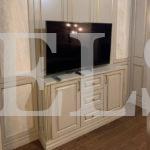 Шкаф в гостиную в классическом стиле цвета Перламутр / Крем софт (9 дверей) Фото 3