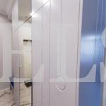 Встраиваемый шкаф в стиле хай-тек цвета Светло-серый / Светло-серый (3 двери) Фото 2