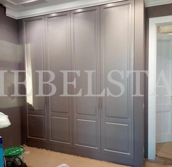 Встраиваемый шкаф в стиле неоклассика цвета Диамант серый / Пыльно-серый (4 двери)