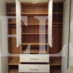 Распашной шкаф в стиле минимализм цвета Вишня оксфорд / Белый глянец (4 двери) Фото 4