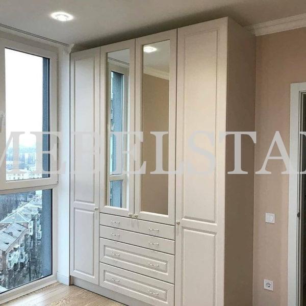Распашной шкаф в классическом стиле цвета Белый / Белый (4 двери)