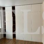Гардеробный шкаф в стиле минимализм цвета Дуб канзас коричневый / Белый () Фото 2