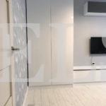Шкаф в гостиную в стиле минимализм цвета Белый / Белый глянец, Маренго софт (6 дверей) Фото 6