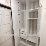 Шкаф с крашеными фасадами в стиле минимализм цвета Белый базовый / Белый (6 дверей) Фото 5