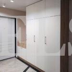Шкаф с крашеными фасадами в стиле минимализм цвета Пикар / Белый (5 дверей) Фото 1