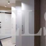 Шкаф с крашеными фасадами в стиле минимализм цвета Пикар / Белый (5 дверей) Фото 2