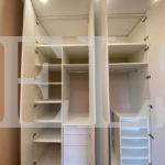 Шкаф с крашеными фасадами в стиле минимализм цвета Белый / Белый (4 двери) Фото 3
