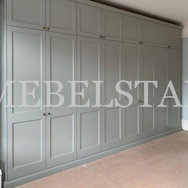 Шкаф с крашеными фасадами в стиле прованс цвета Дуб поненте / Платиново-серый (8 дверей)