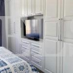 Шкаф в спальню в стиле неоклассика цвета Белый / Белый (7 дверей) Фото 2