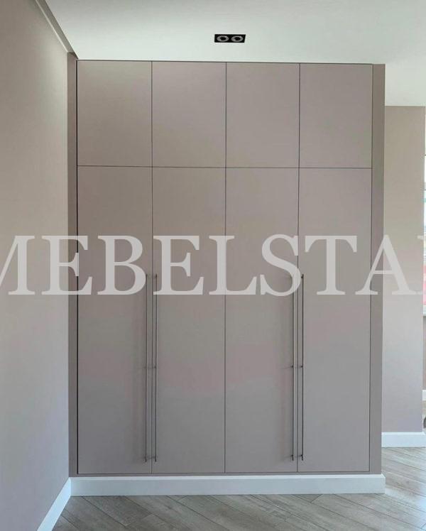 Шкаф с фасадами МДФ в пленке в стиле минимализм цвета Серый / Аконит матовая (4 двери)