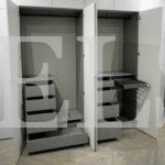Шкаф с крашеными фасадами в стиле минимализм цвета Диамант серый / Бело-алюминиевый (6 дверей) Фото 7