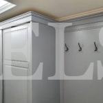 Шкаф с фасадами МДФ в пленке в стиле прованс цвета Титан / Обриета матовая (4 двери) Фото 4