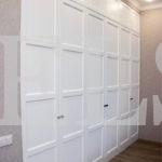 Шкаф в нишу в стиле прованс цвета Белый / Белый (6 дверей) Фото 2