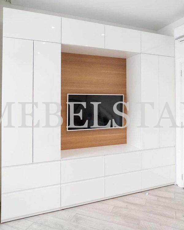 Шкаф в гостиную в стиле неоклассика цвета Белый / Белый глянец (4 двери)