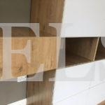 Распашной шкаф в стиле минимализм цвета Дуб галифакс натуральный / Белый глянец (8 дверей) Фото 5