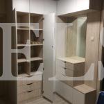 Шкаф в прихожую в стиле неоклассика цвета Дуб атланта / Белый (6 дверей) Фото 2