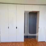 Белый шкаф с антресолями над дверью Фото 1