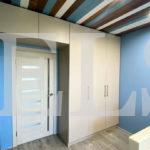Распашной шкаф в стиле минимализм цвета Перламутр / Перламутр (5 дверей) Фото 8