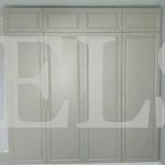 Распашной шкаф в классическом стиле цвета Белый / Гелиотроп (4 двери) Фото 1