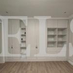 Распашной шкаф в стиле модерн цвета Белый / Белый (7 дверей) Фото 1