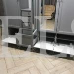Шкаф с фасадами МДФ в пленке в стиле прованс цвета Серый / Серый софт (6 дверей) Фото 2