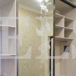 Зеркальный шкаф в стиле модерн цвета Дуб атланта / Серебро (2 двери) Фото 2