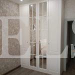 Зеркальный шкаф в классическом стиле цвета Перламутр / Белый (4 двери) Фото 7