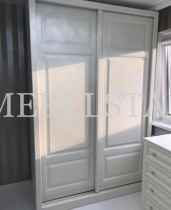Шкаф с фасадами МДФ в пленке в классическом стиле цвета Белый / Белый (2 двери)