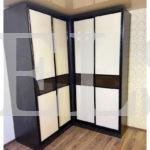 Стеклянный шкаф в стиле модерн цвета Венге / Белый, Коричневый (4 двери) Фото 2