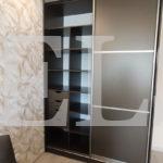 Шкаф с фасадами ЛДСП в стиле минимализм цвета Трюфель коричневый / Трюфель коричневый (2 двери) Фото 2