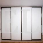 Шкаф с фасадами ЛДСП в стиле минимализм цвета Дуб млечный / Белый (4 двери) Фото 6