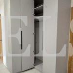 Шкаф с фасадами ЛДСП в стиле минимализм цвета Серый / Серый (4 двери) Фото 2