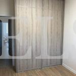 Шкаф с фасадами ЛДСП в стиле лофт цвета Серый / Дуб давос трюфель (2 двери) Фото 1