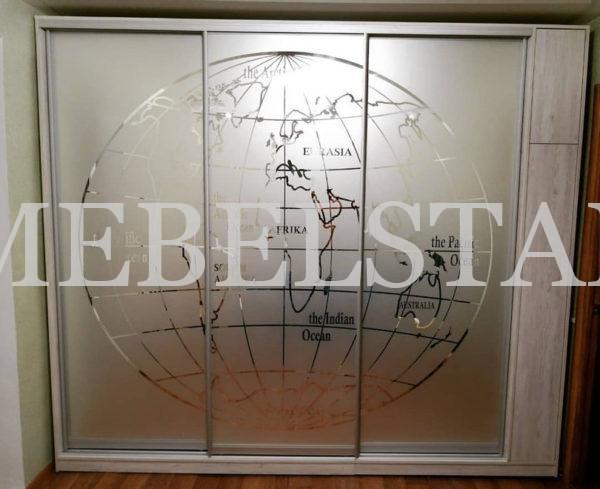 Шкаф с пескоструйным рисунком в стиле кантри цвета Дуб атланта / Серебро (3 двери)