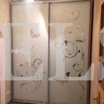 Шкаф с пескоструйным рисунком в стиле модерн цвета Вишня оксфорд / Серебро (2 двери) Фото 1