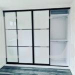 Шкаф в спальню в стиле минимализм цвета Белый / Белый (4 двери) Фото 2