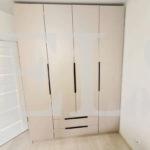 Шкаф в спальню в стиле модерн цвета Бежевый песок / Бежевый песок (4 двери) Фото 4