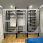 Шкаф в спальню в стиле модерн цвета Оникс серый / Серый глянец (6 дверей) Фото 3