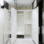 Встраиваемый шкаф цвета Белый / Белый премиум, Диамант серый (4 двери) Фото 5