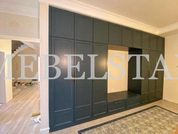 Шкаф в нишу в стиле прованс цвета Диамант серый / Зелено-синий (9 дверей)