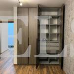 Шкаф в нишу в стиле лофт цвета Серый / Дуб галифакс табак (4 двери) Фото 3