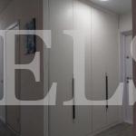 Шкаф в нишу в стиле минимализм цвета Белый / Белый (4 двери) Фото 1