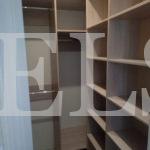 Гардеробный шкаф в стиле минимализм цвета Ясень шимо светлый / Ясень шимо светлый (0 дверей) Фото 3