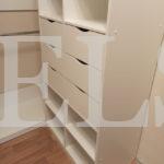 Гардеробный шкаф в стиле модерн цвета Белый / Белый (0 дверей) Фото 1
