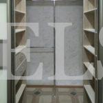 Гардеробный шкаф в стиле хай-тек цвета Пикар / Белый, Серый (3 двери) Фото 2